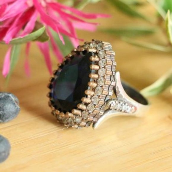 Sterling Silver Jade Stone & Cubic Zirconia Stones - Picture 8 of 9